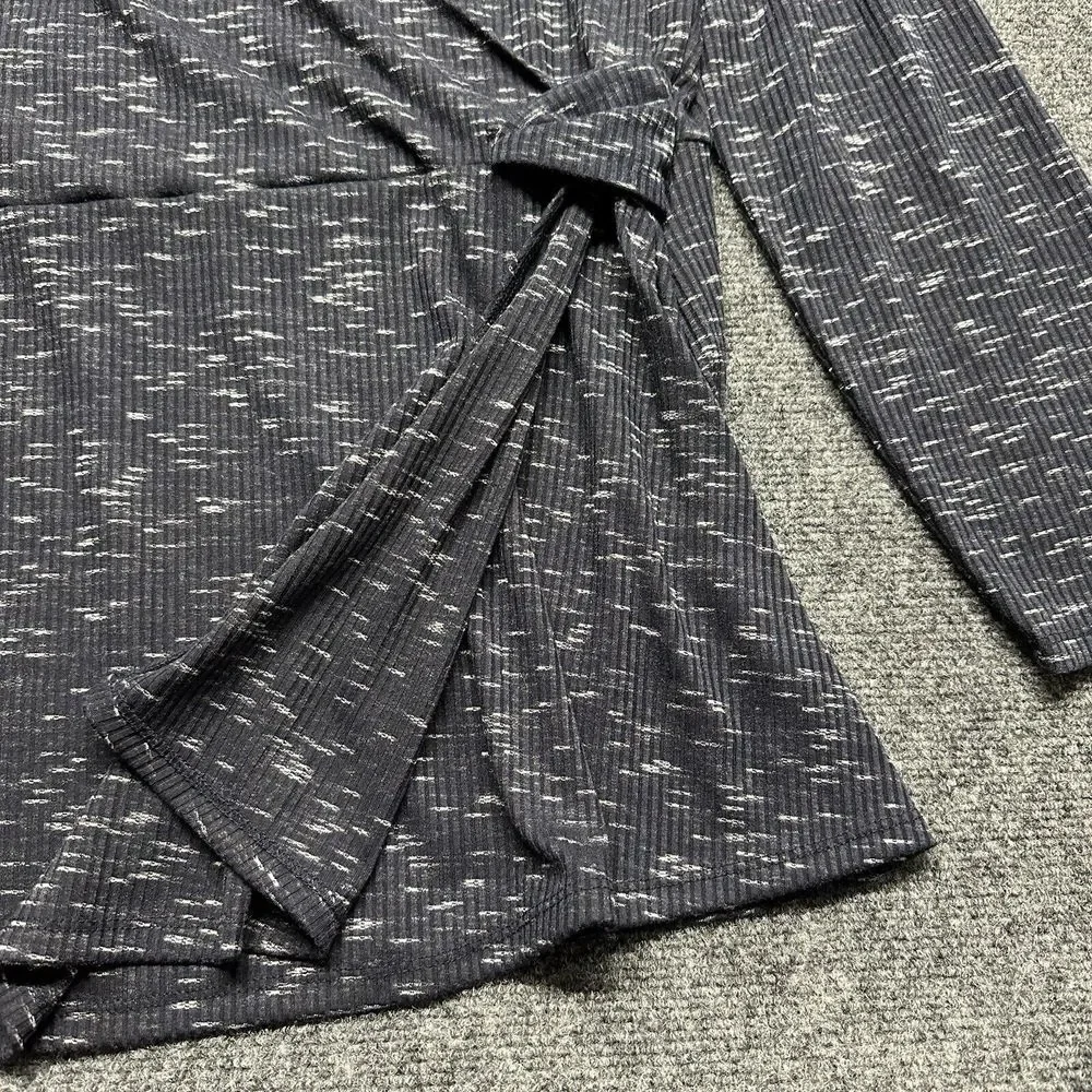 Lane Bryant Blouse Size 18 20 Charcoal Ribbed Faux Wrap Comfy Causal Office NEW - Picture 3 of 10